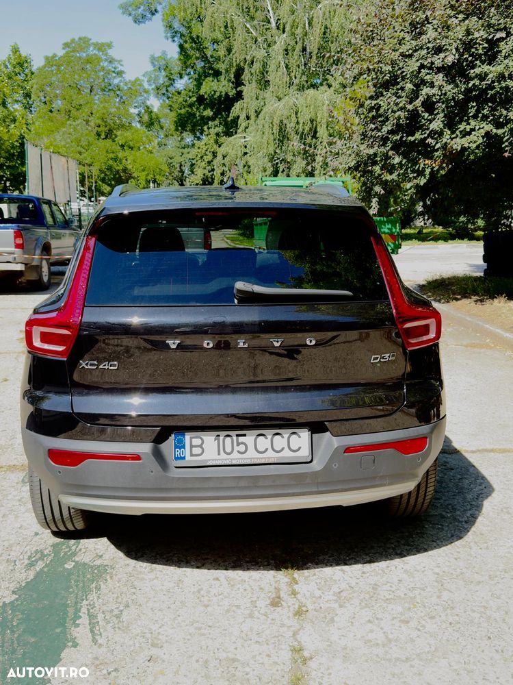 Volvo XC 40 D3 AWD Momentum Pro - 7