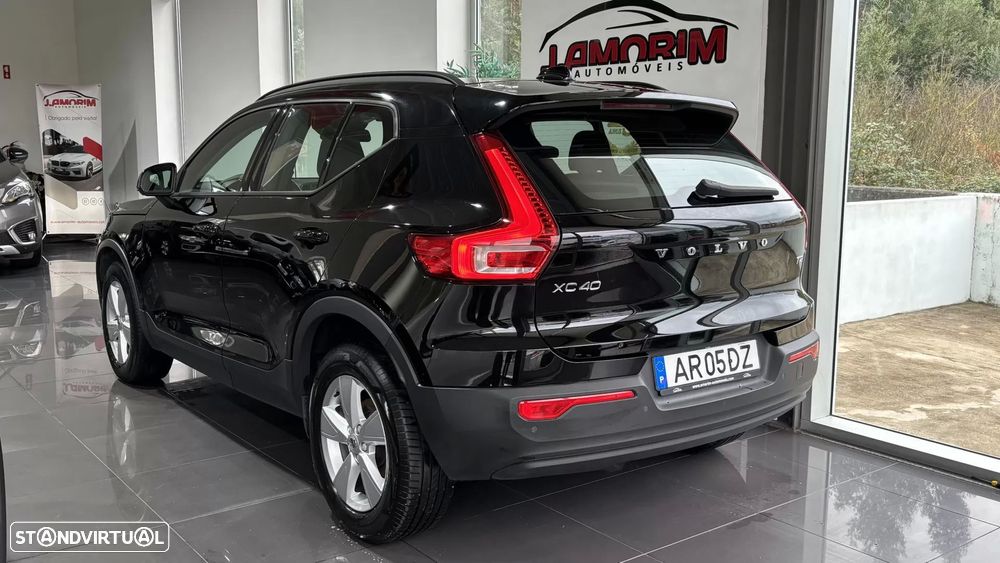 Volvo XC 40 1.5 T2 Essential - 4