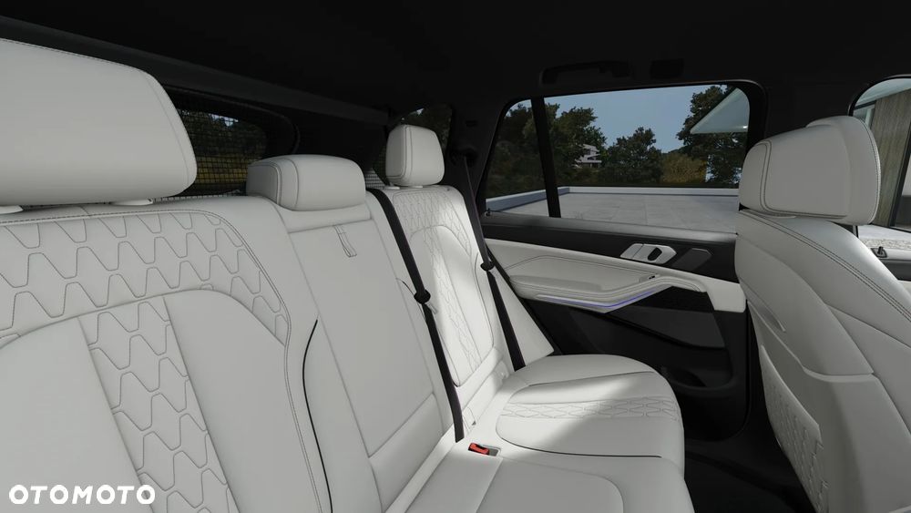 BMW X5 xDrive40i - 14