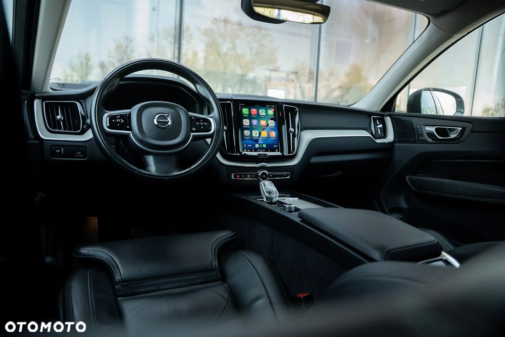 Volvo XC 60 B4 D AWD Geartronic Inscription - 28