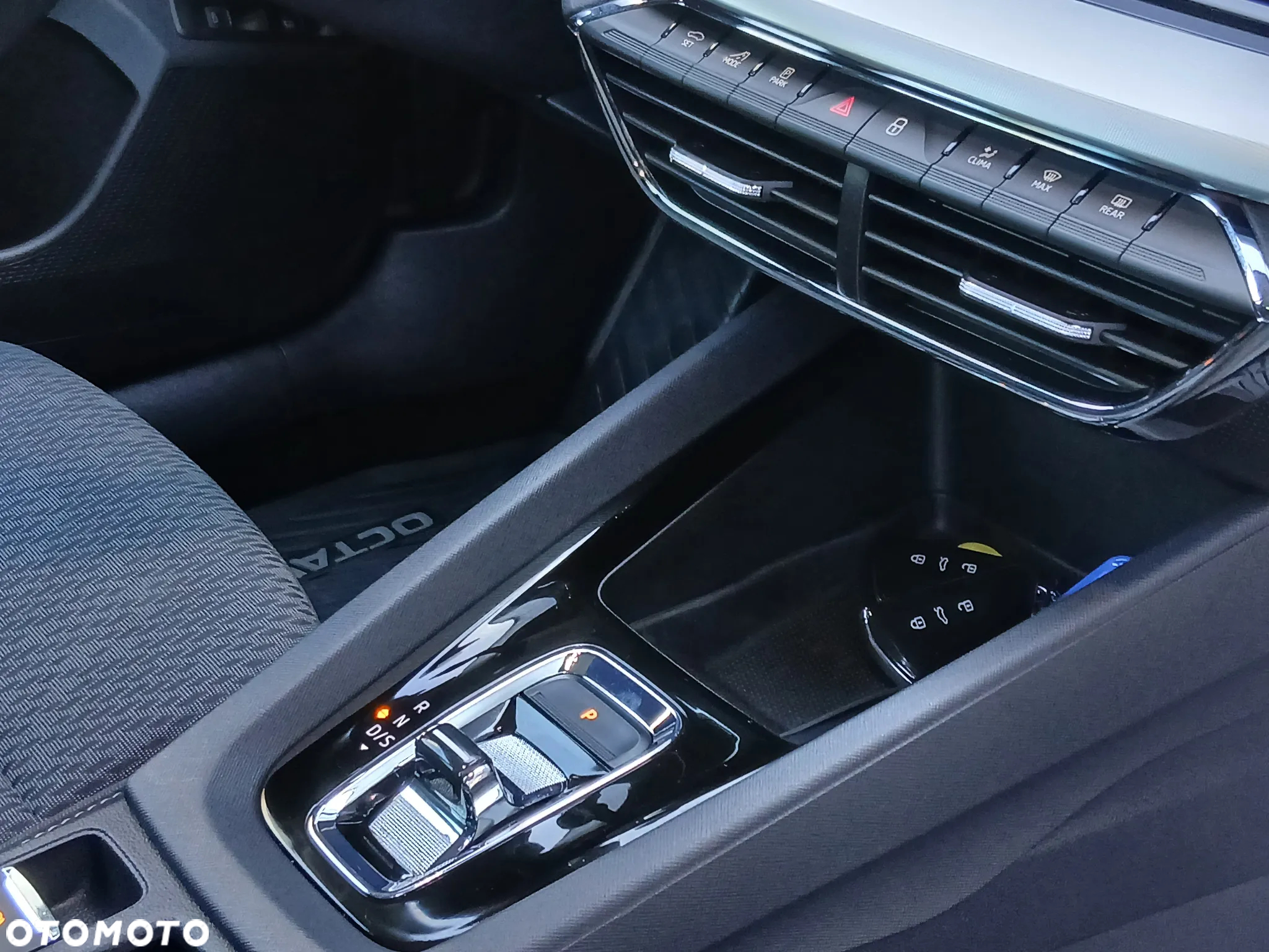 Skoda Octavia 1.4 TSI Plug-In Hybrid Style DSG - 22