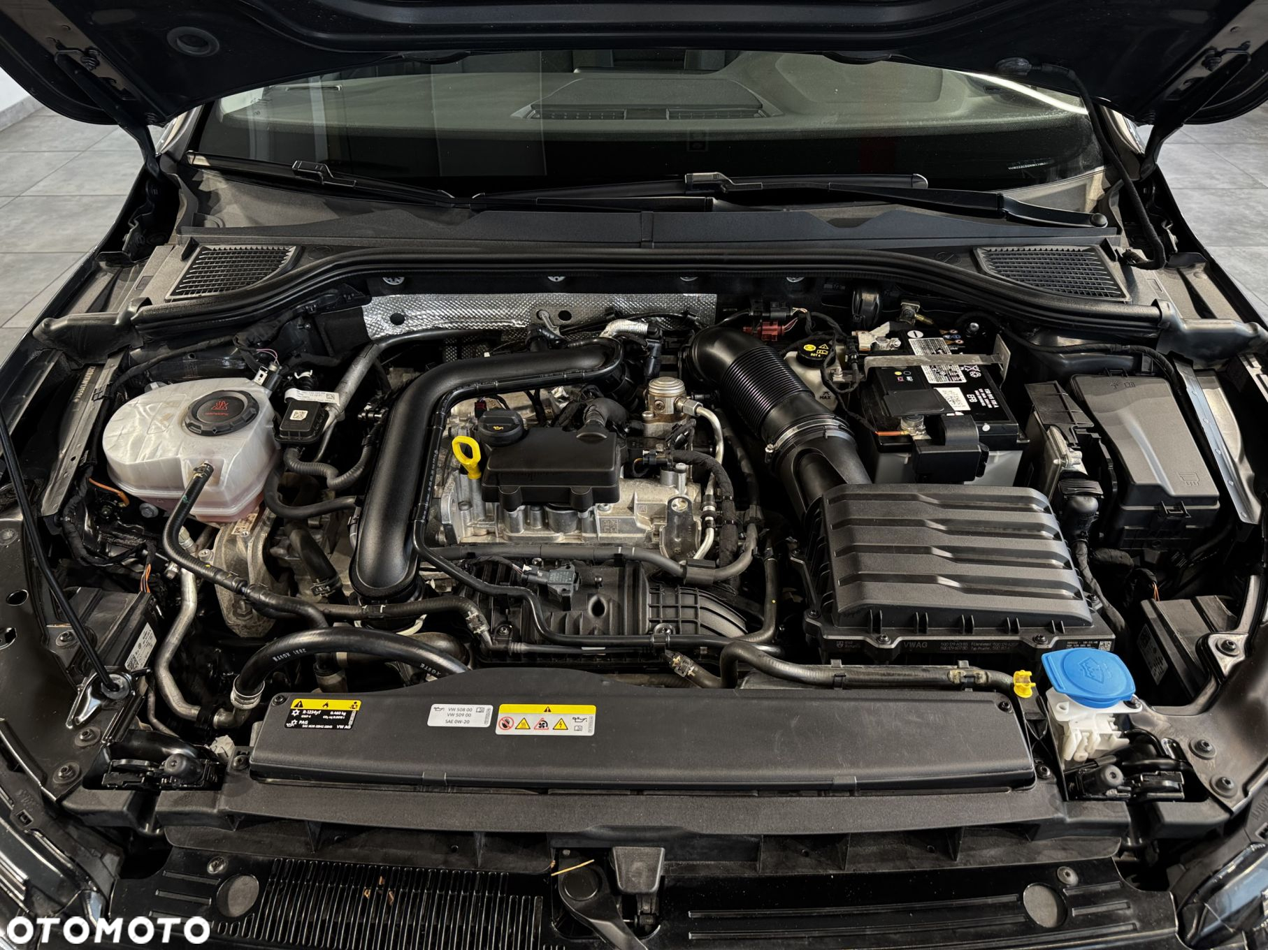 Volkswagen Golf - 26