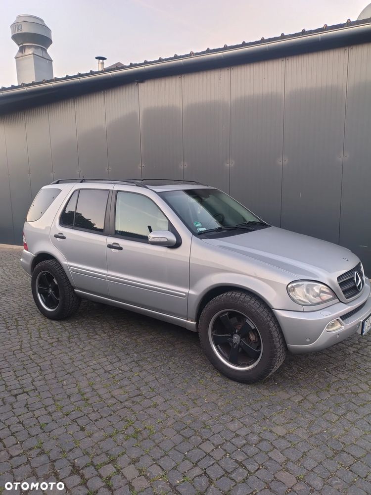 Mercedes-Benz ML - 2