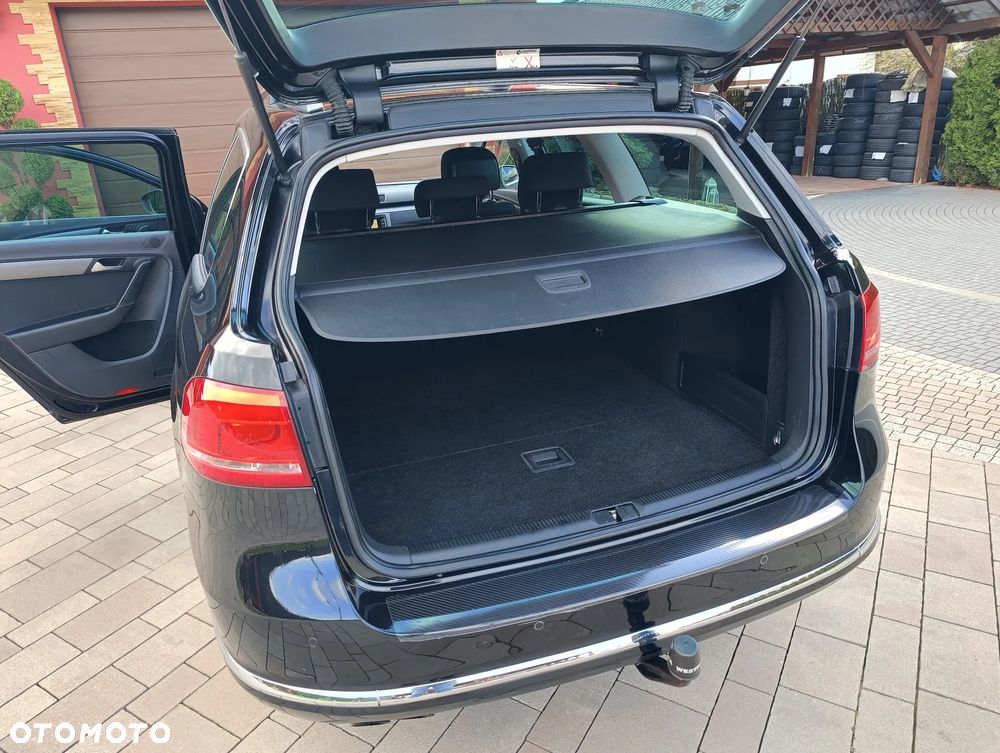 Volkswagen Passat 2.0 Blue TDI SCR Trendline - 35