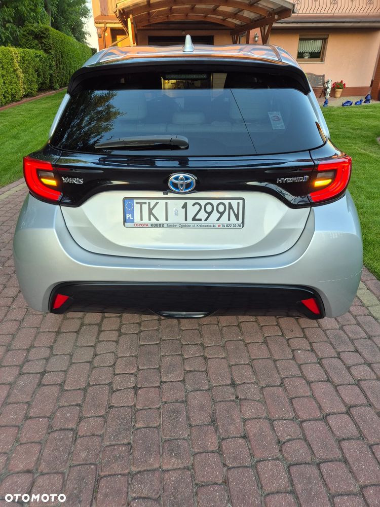 Toyota Yaris - 4