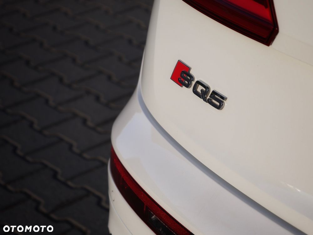 Audi SQ5 - 11