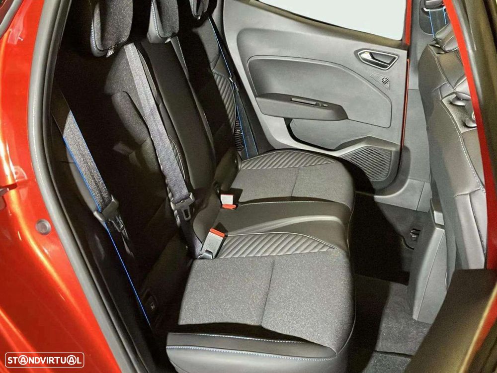 Renault Clio - 15