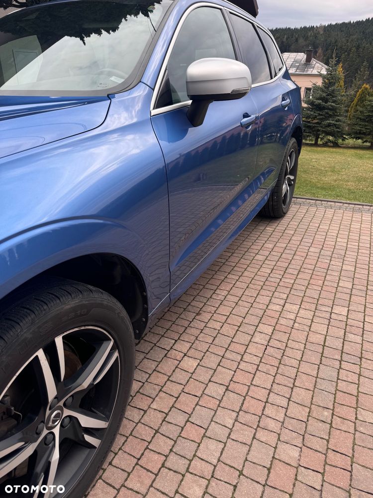 Volvo XC 60 D5 SCR AWD R-Design - 3