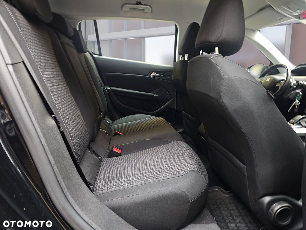 Peugeot 308 1.5 BlueHDi Active Pack S&S EAT8 - 12