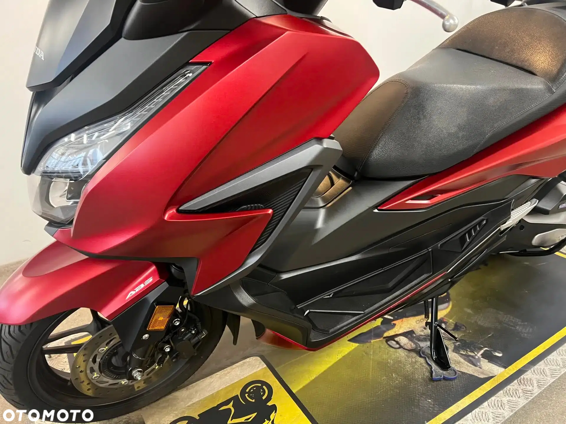 Honda NSS - 24