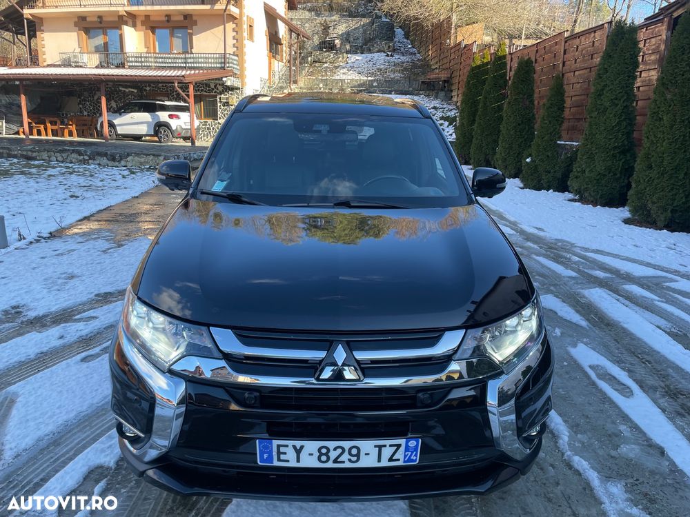 Mitsubishi Outlander - 15