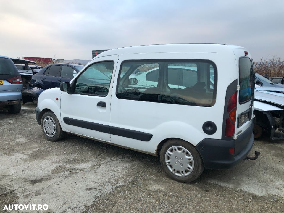 Dezmembrez Renault Kangoo - 2