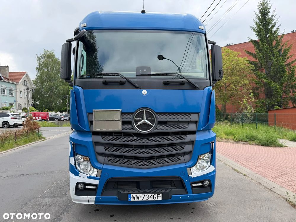Mercedes-Benz Actros 1843 - 1