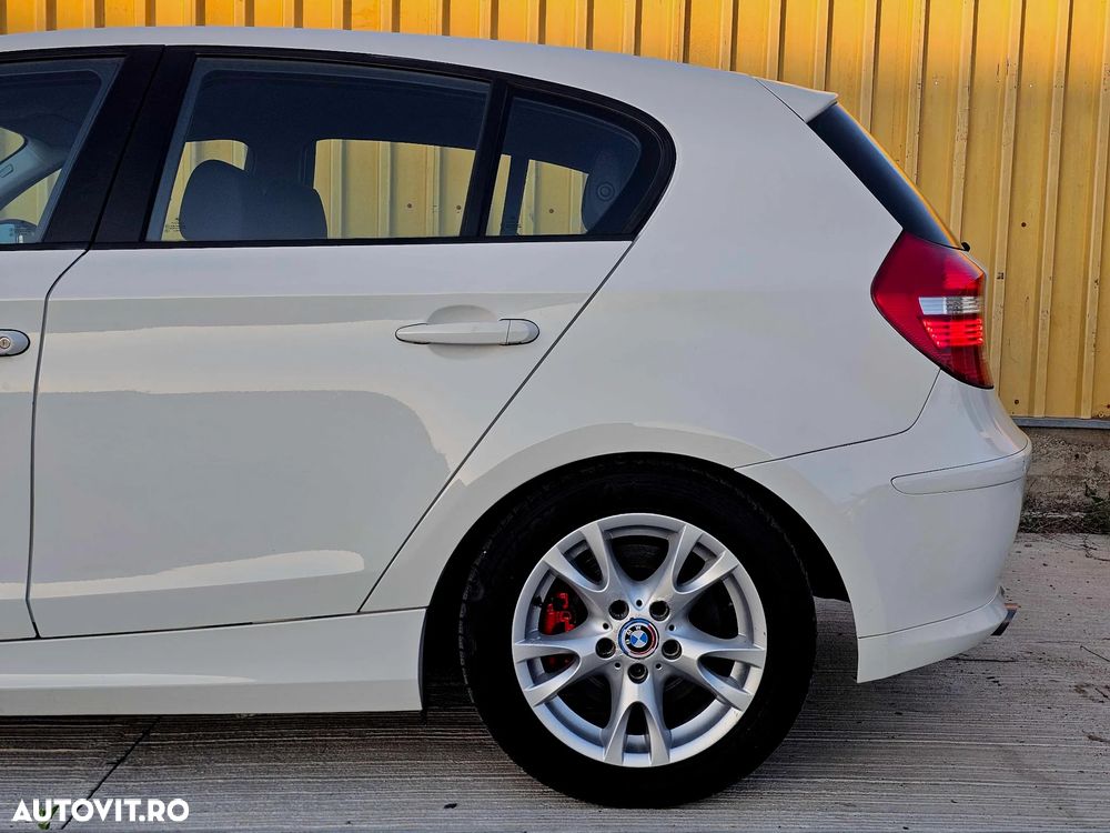 BMW Seria 1 118d DPF Edition Sport - 12