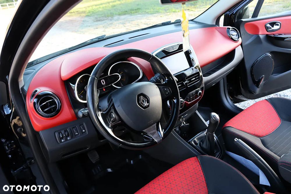 Renault Clio (Energy) TCe 90 Bose Edition - 20