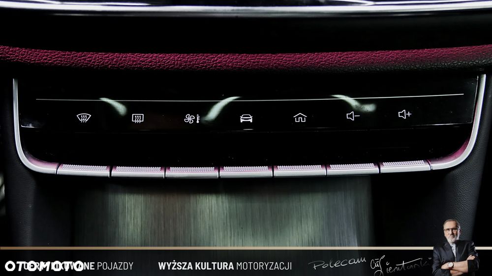 MG EHS 1.5T-GDI PHEV Luxury - 22