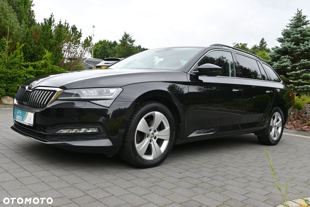 Skoda Superb 2.0 TDI SCR Sportline DSG - 2