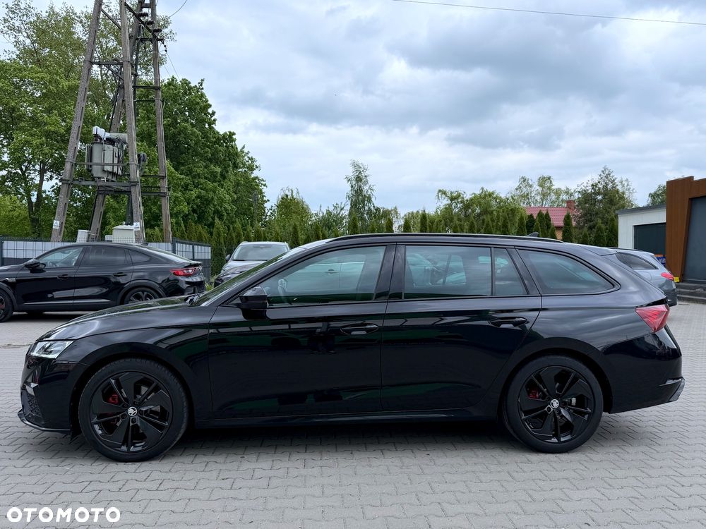 Skoda Octavia 2.0 TDI DSG RS - 10
