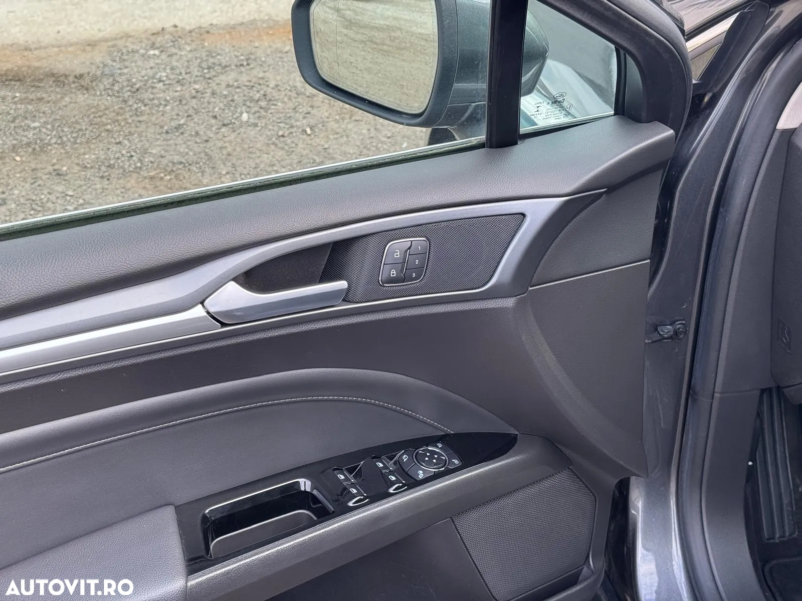 Ford Mondeo - 11
