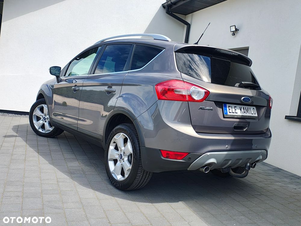 Ford Kuga 2.0 TDCi 4x4 Titanium - 39