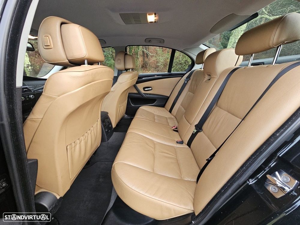 BMW 520 dA Sport - 16