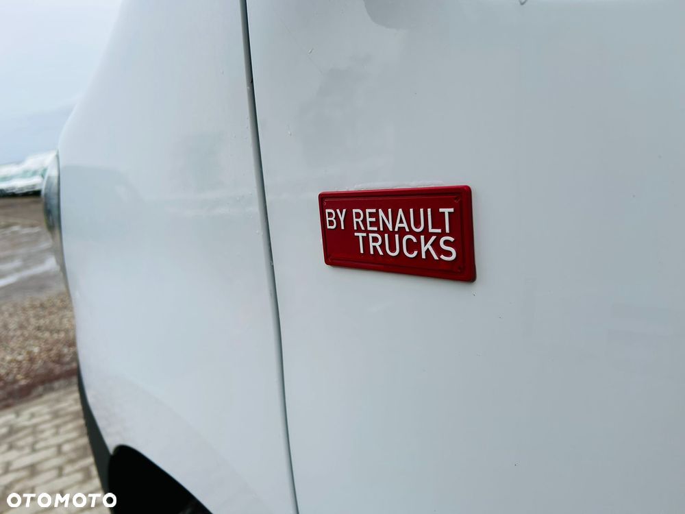 Renault Master - 19