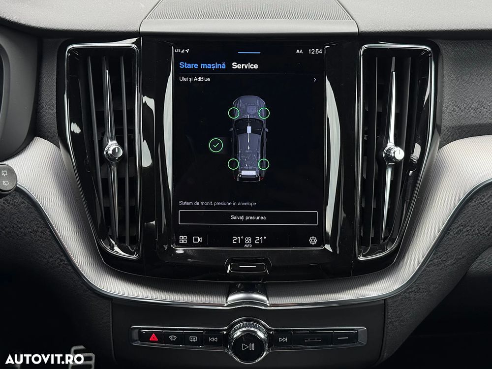 Volvo XC 60 B4 D AWD Geartronic RDesign - 32