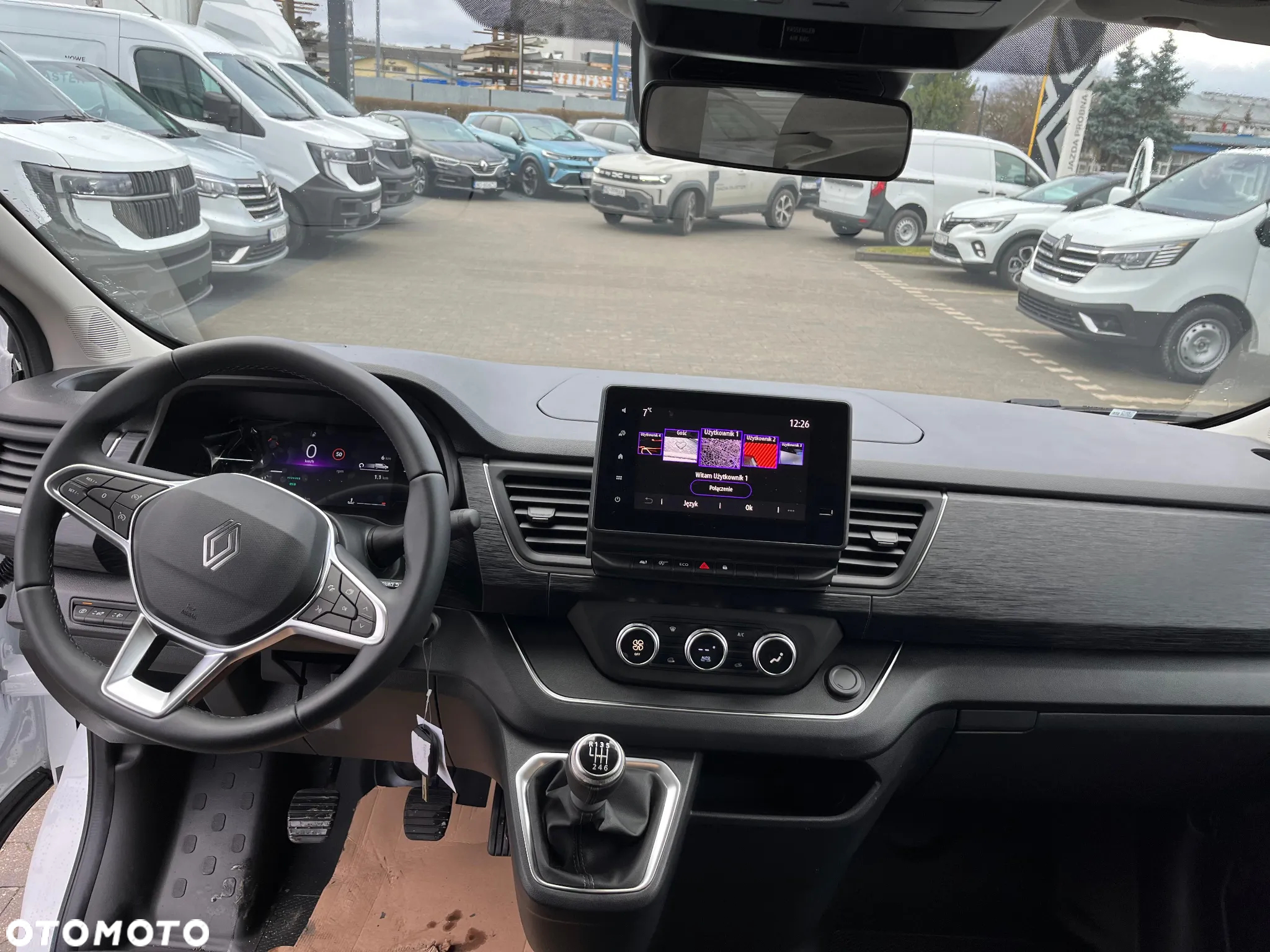 Renault Trafic - 15