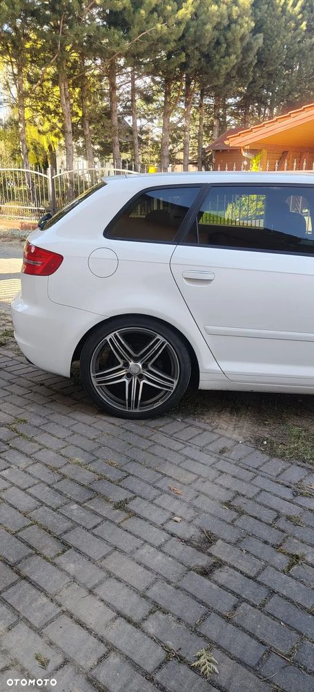 Audi A3 Sportback 1.4 TFSI Ambiente - 6