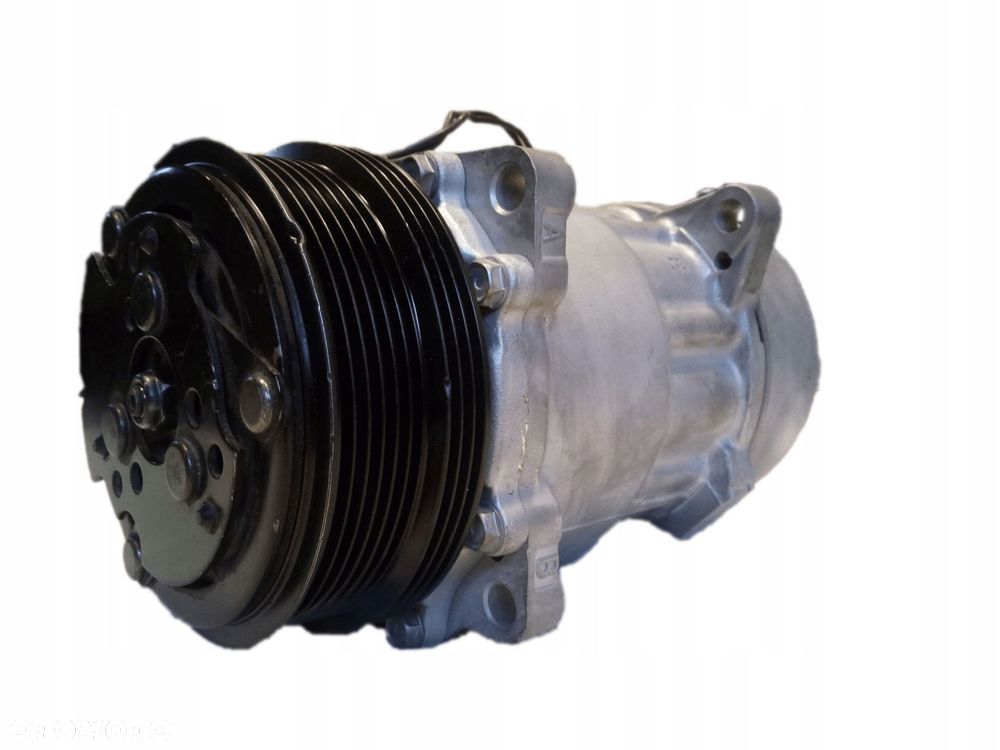 kompresor klimatyzacji volvo 480 2.0i - 1