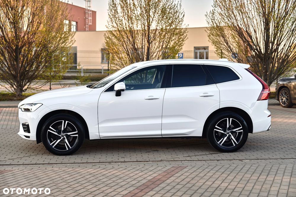 Volvo XC 60 D4 R-Design - 9
