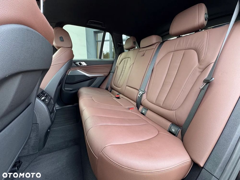 BMW X5 xDrive25d - 15