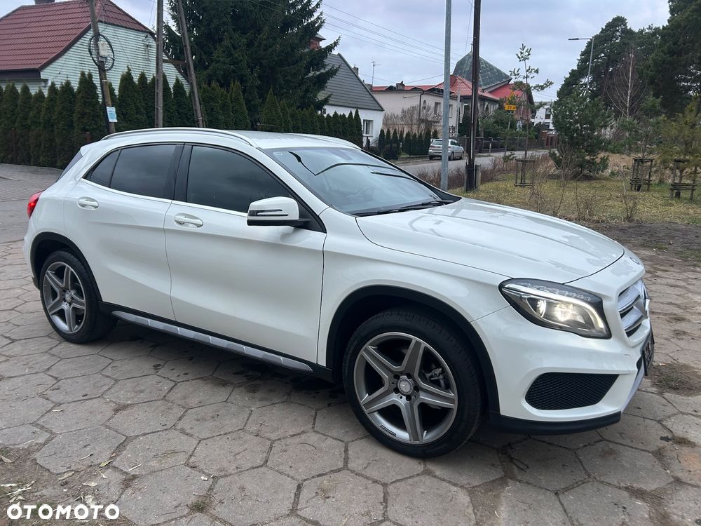 Mercedes-Benz GLA 250 4Matic 7G-DCT AMG Line - 6