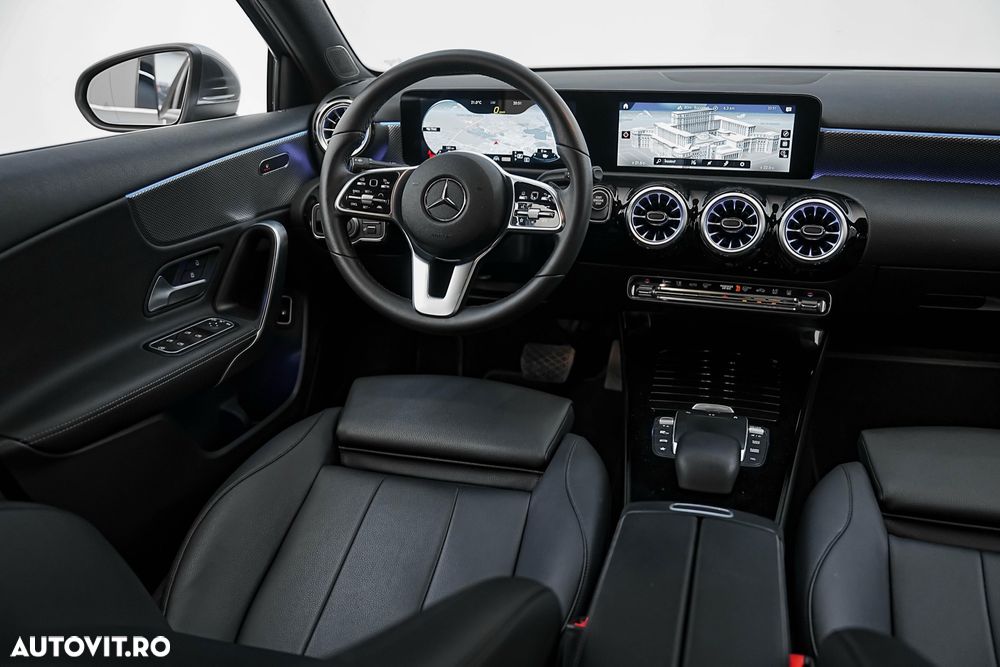 Mercedes-Benz A 250 e 8G-DCT Edition 2021 - 17