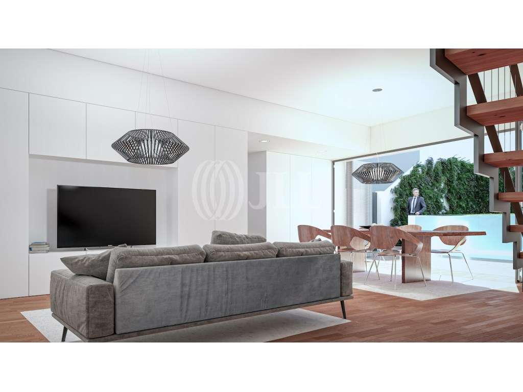 Moradia T5 com jardim e piscina, Amoreiras, Lisboa - Grande imagem: 3/20