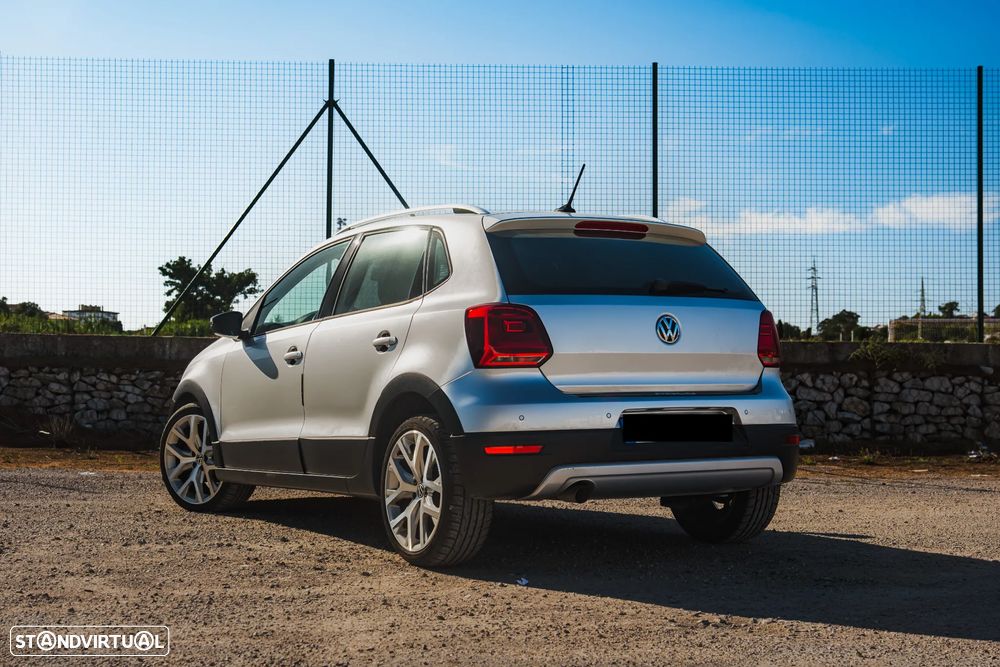 VW CrossPolo 1.4 TDi GPS - 24