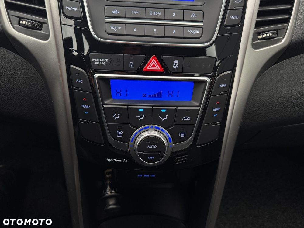 Hyundai i30 - 18