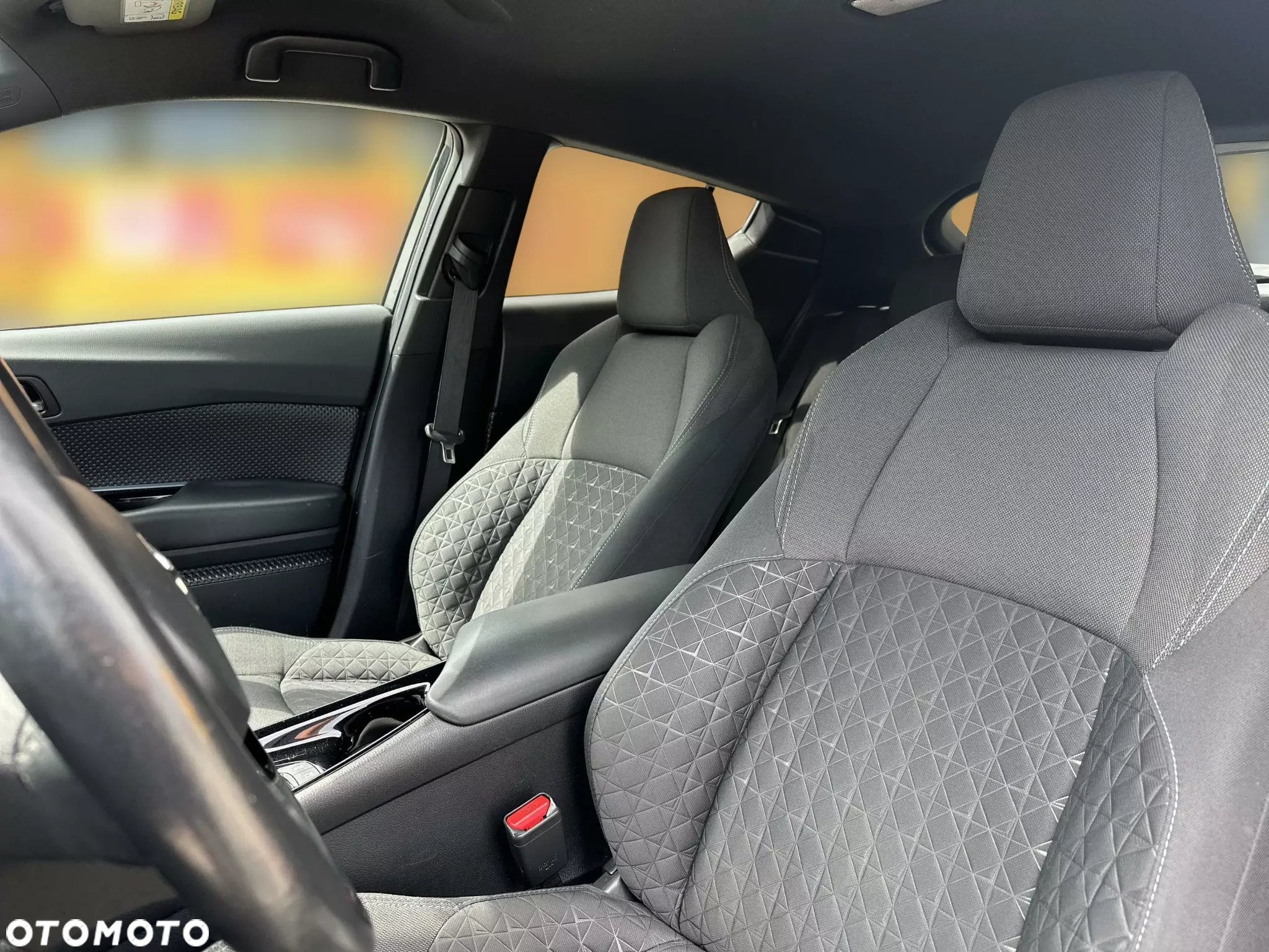 Toyota C-HR 2.0 Hybrid Style - 14