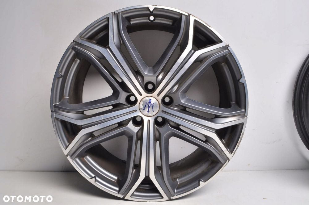 MASERATI LEVANTE S Q4 FELGI ALUMINIOWE 670138124  670138126 21" - 2