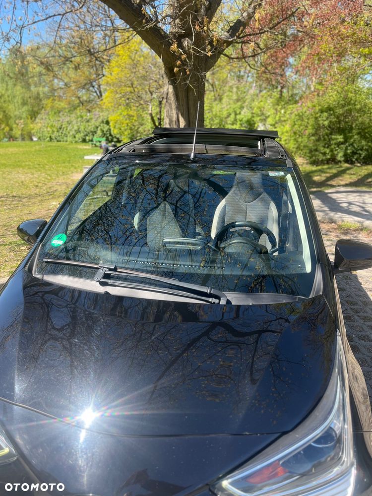 Toyota Aygo x-clusiv - 4