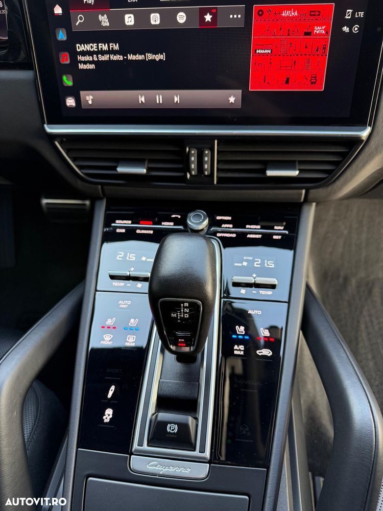 Porsche Cayenne S Tiptronic S - 11