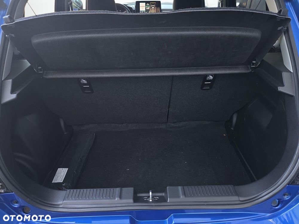 Suzuki Swift - 25