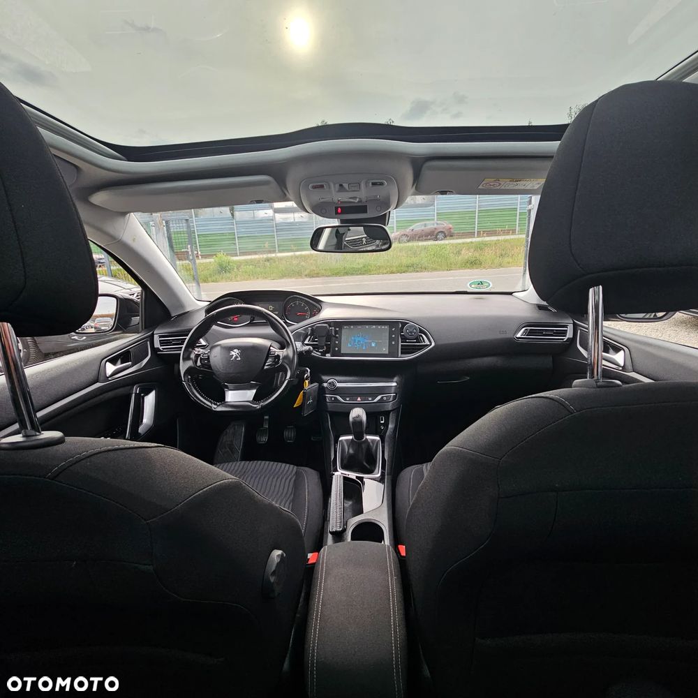 Peugeot 308 - 10