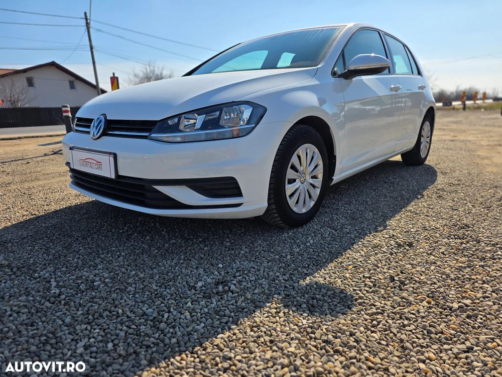 Volkswagen Golf - 16