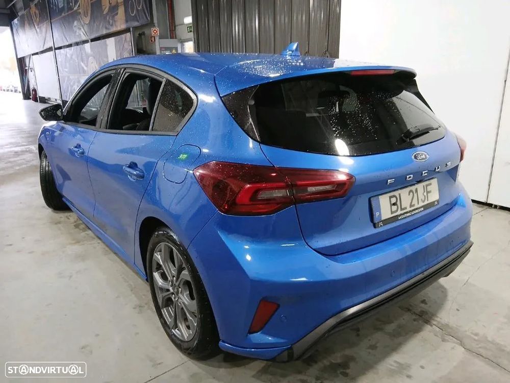 Ford Focus 1.0 EcoBoost MHEV ST-Line X Aut. - 15