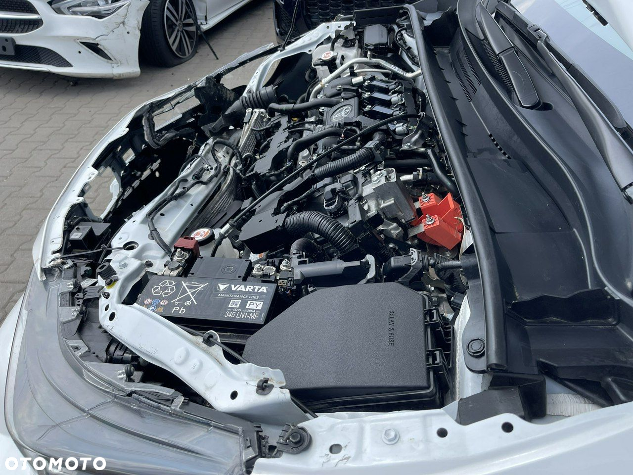 Toyota Corolla - 12