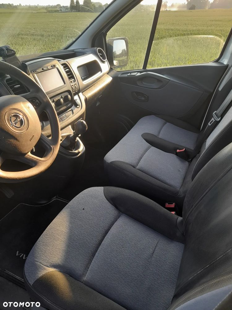 Opel Vivaro - 13