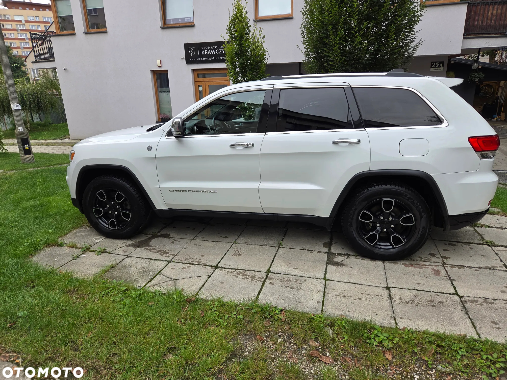 Jeep Grand Cherokee - 2