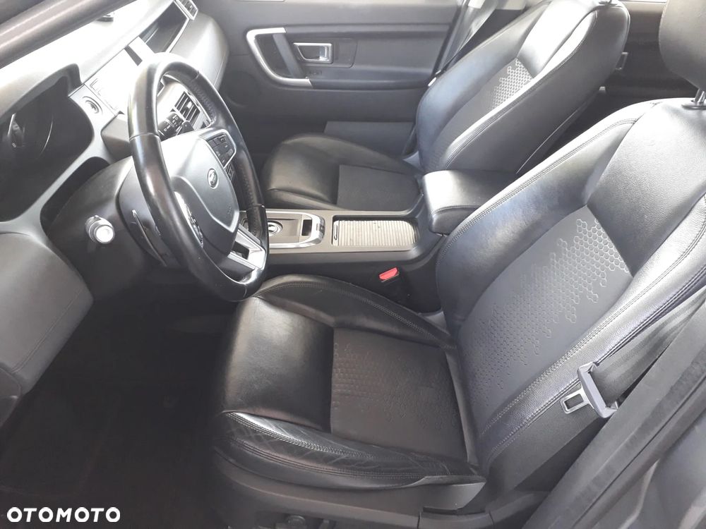 Land Rover Discovery Sport 2.0 Si4 HSE Luxury - 37
