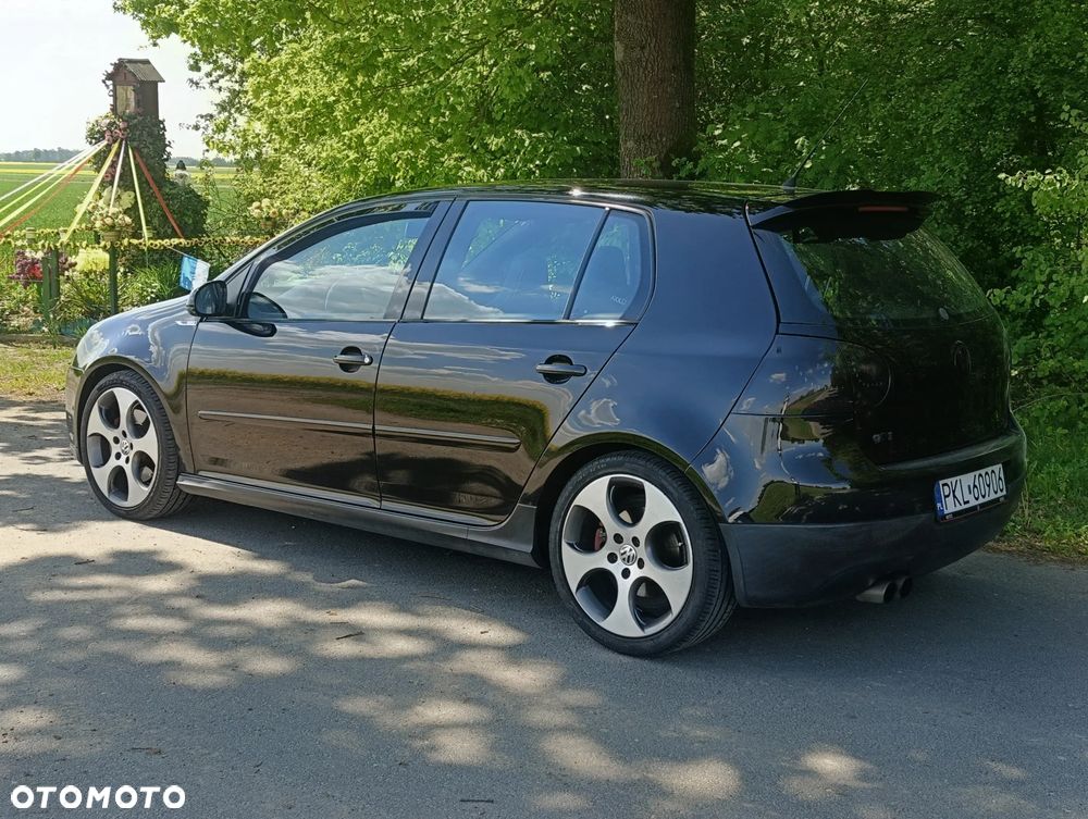 Volkswagen Golf - 20